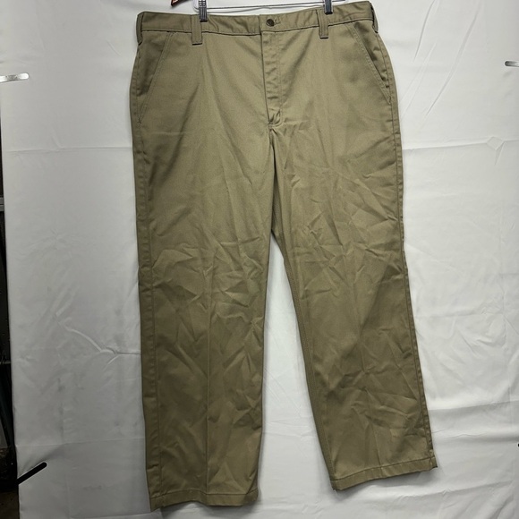 Carhartt Other - Carhartt B290 Work Pants Khaki Twill 42x30 Durable Men’s Workwear Streetwear